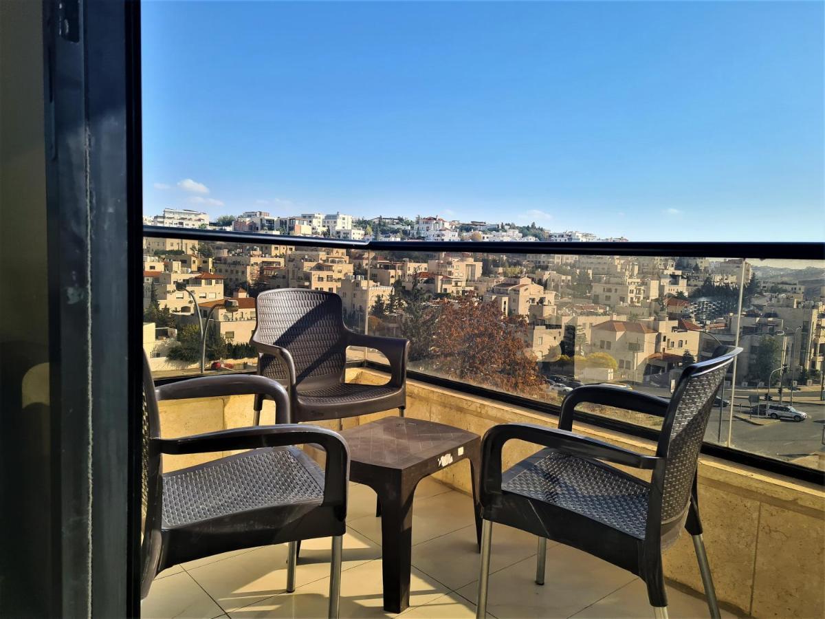 Dair Ghbar Gate Apartments 安曼 外观 照片